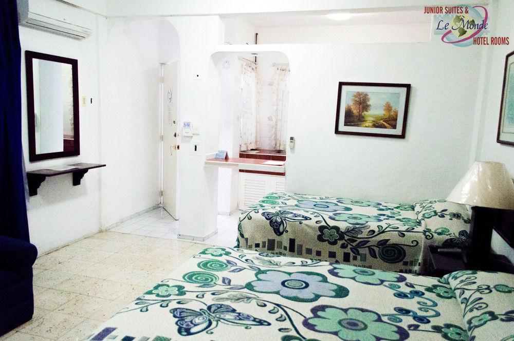 Hotel Suites Le Monde Cancún Esterno foto