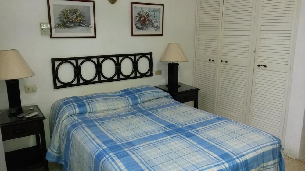 Hotel Suites Le Monde Cancún Esterno foto