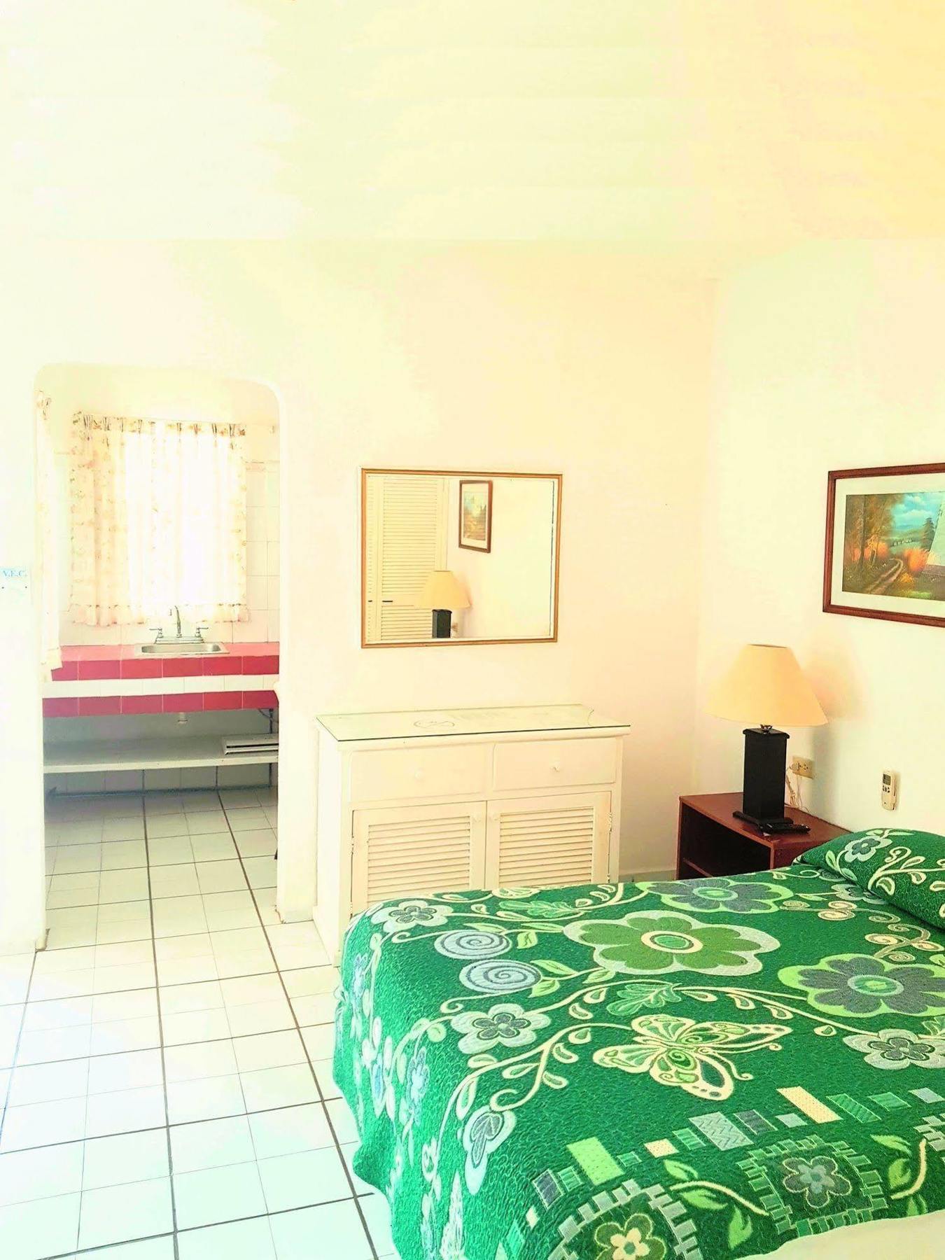 Hotel Suites Le Monde Cancún Esterno foto