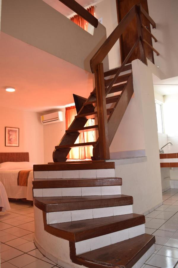 Hotel Suites Le Monde Cancún Esterno foto